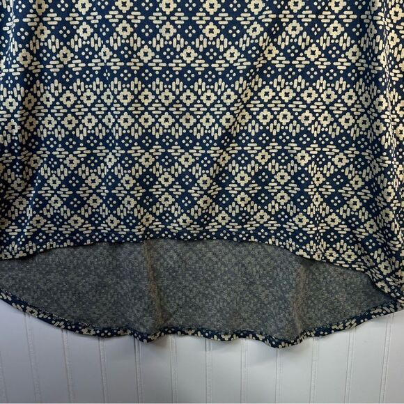 LulaRoe Elizabeth Tunic xxl - Picture 5 of 11